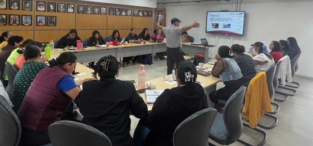 https://difcelaya.gob.mx/wp-content/uploads/2025/06/Educativa-1-2-640x300.jpeg