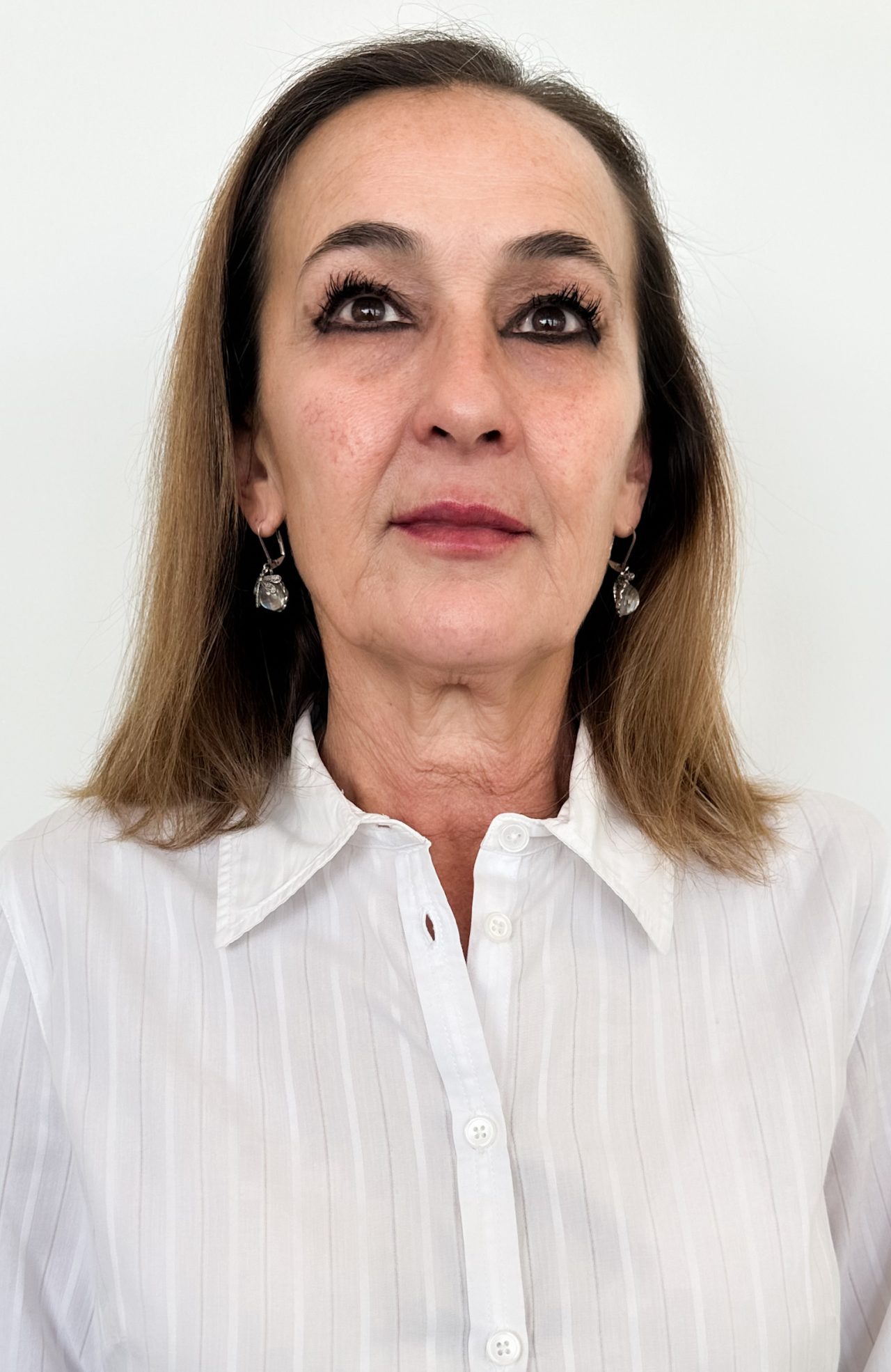 https://difcelaya.gob.mx/wp-content/uploads/2025/06/Gonzalez-Alvarez-Aurora-Isabel-1280x1970.jpeg
